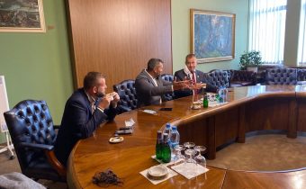 Miroslav Suja (REPUBLIKA): Po stretnutí s Borisom Kollárom sme autodopravcom vybojovali pomoc