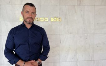 Ondrej Ďurica (REPUBLIKA): Práve prebieha Výbor pre obranu a bezpečnosť.