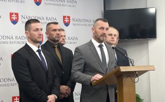 Ondrej Ďurica (REPUBLIKA): Chceme pomôcť našim dôchodcom.