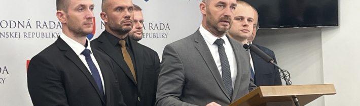 Ondrej Ďurica (REPUBLIKA): Chceme pomôcť našim dôchodcom.