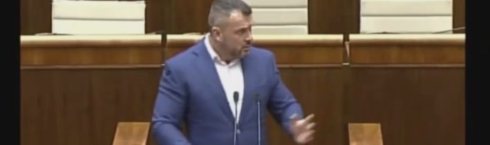Miroslav Suja (REPUBLIKA): Ódorová úradnícka vláda slúži ekoteroristom